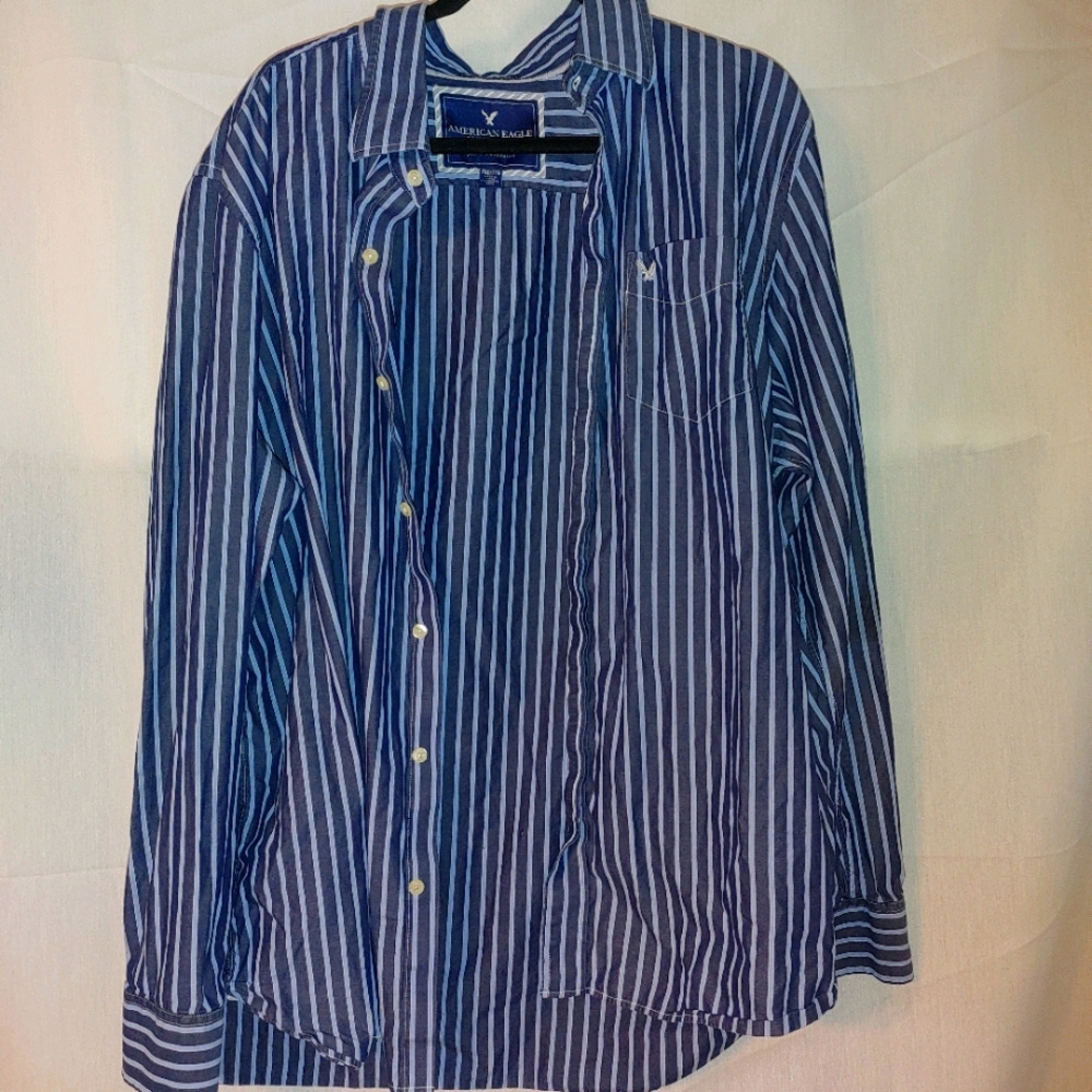Men's American Eagle shirt... Xxxl